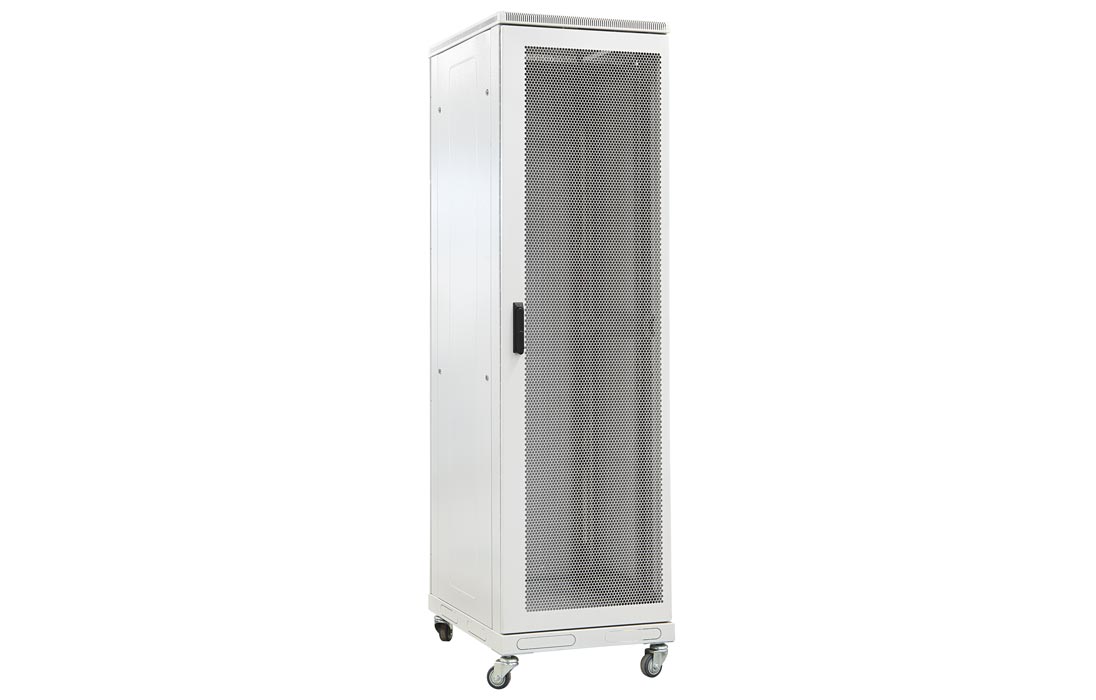 Шкаф телекоммуникационный напольный 19",24U(600x600), ШТ-НП-24U-600-600-П, передняя дверь перф ССД