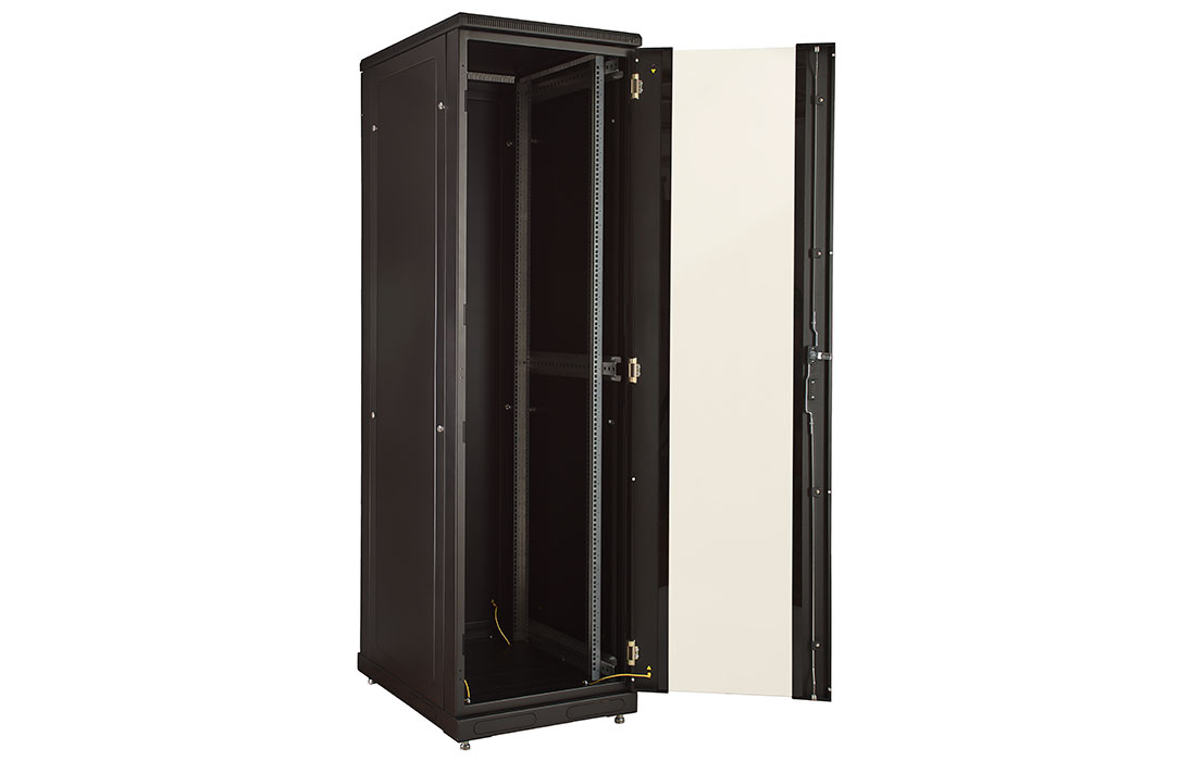 Шкаф телекоммуникационный напольный 19", 33U(800x1000), ШТ-НП-М-33U-800-1000-С-Ч, передняя дверь стекло, черный ССД