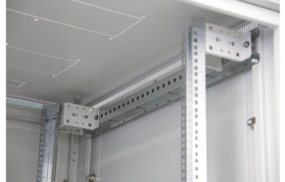 Шкаф телекоммуникационный напольный 19",42U(800x800), ШТ-НП-42U-800-800-М, передняя дверь металл ССД